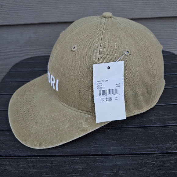 NWT Unisex Vuori Sage Green Adjustable Back Cap Athleisure Casual Women Men - Picture 3 of 9